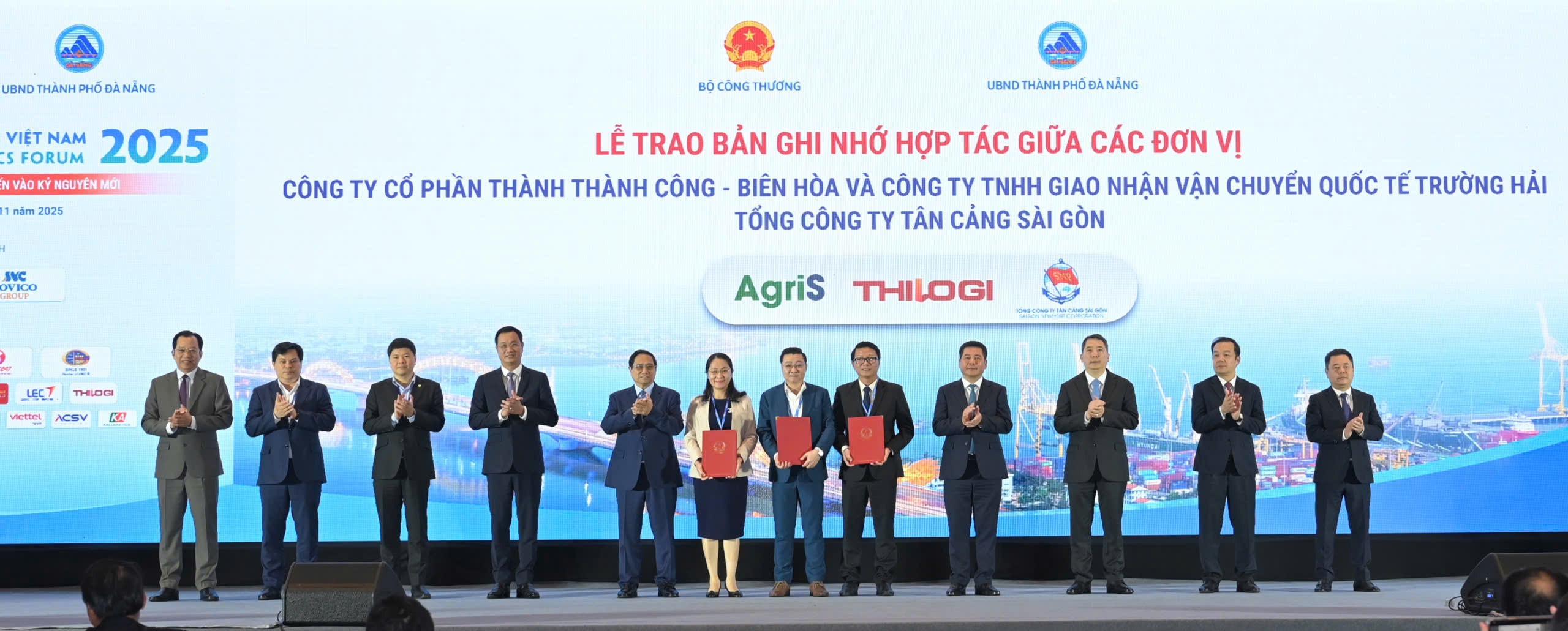 ICD TÂN CẢNG SÓNG THẦN KÝ KẾT HỢP TÁC CHIẾN LƯỢC VỚI TẬP ĐOÀN THÀNH THÀNH CÔNG TẠI DIỄN ĐÀN LOGISTICS VIỆT NAM 2025